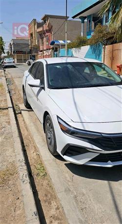 هیۆندای ئەلەنترا